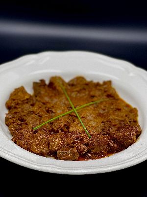 Szarvaspörkölt (Red deer stew)