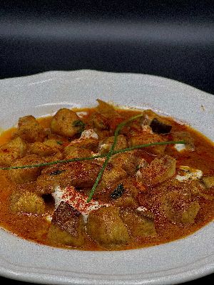 Harcsapaprikás galuskával (Catfish with paprika sauce)