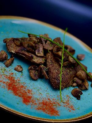 Gombás bélszín (Tenderloin steak with mushrooms)