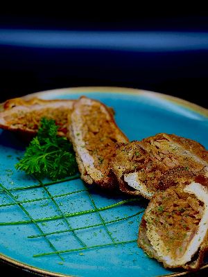 Őrségi sertésborda (Fried pork chop stuffed with onion, bacon, mustard) 